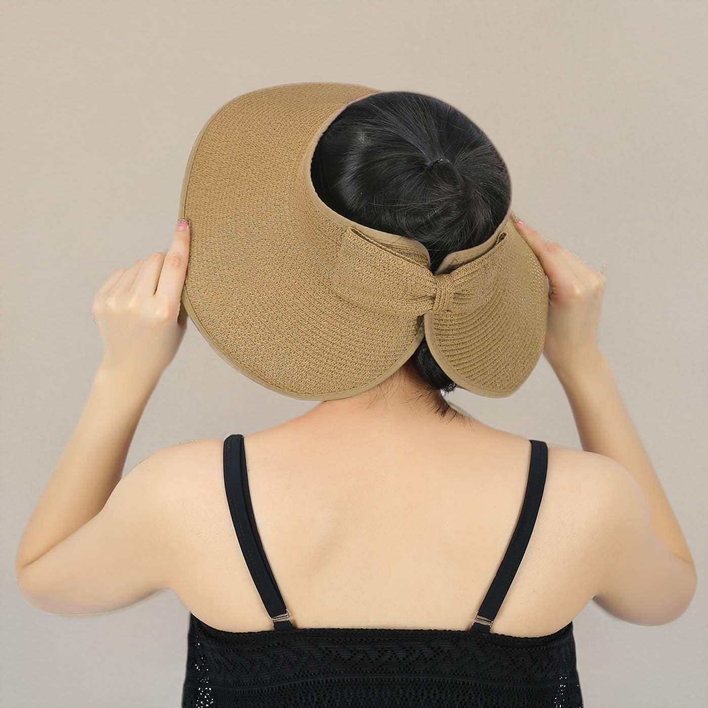 image:imageHDE Sun Visor for Women Roll Up Ponytail Hat Packable Beach Straw Visor Sun HatsBrown